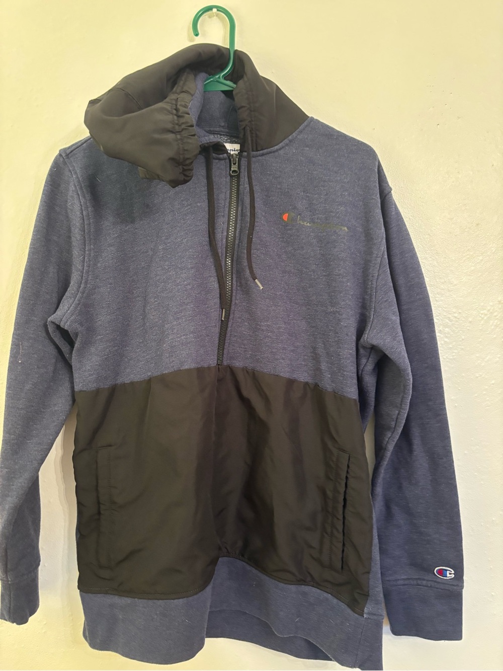 Champion Men's Blue and Black Lightweight Hooded Sweatshirt